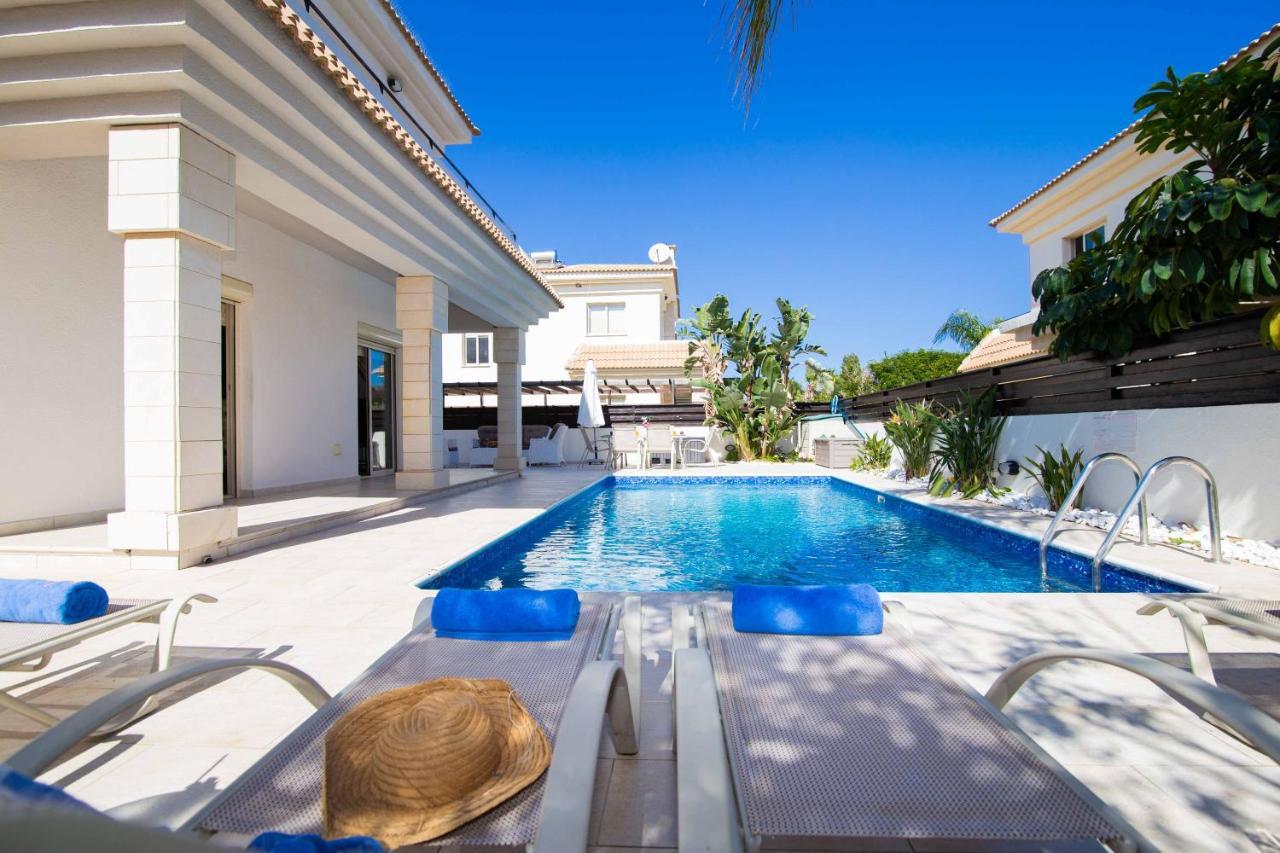 Villa Malama Paralimni Esterno foto